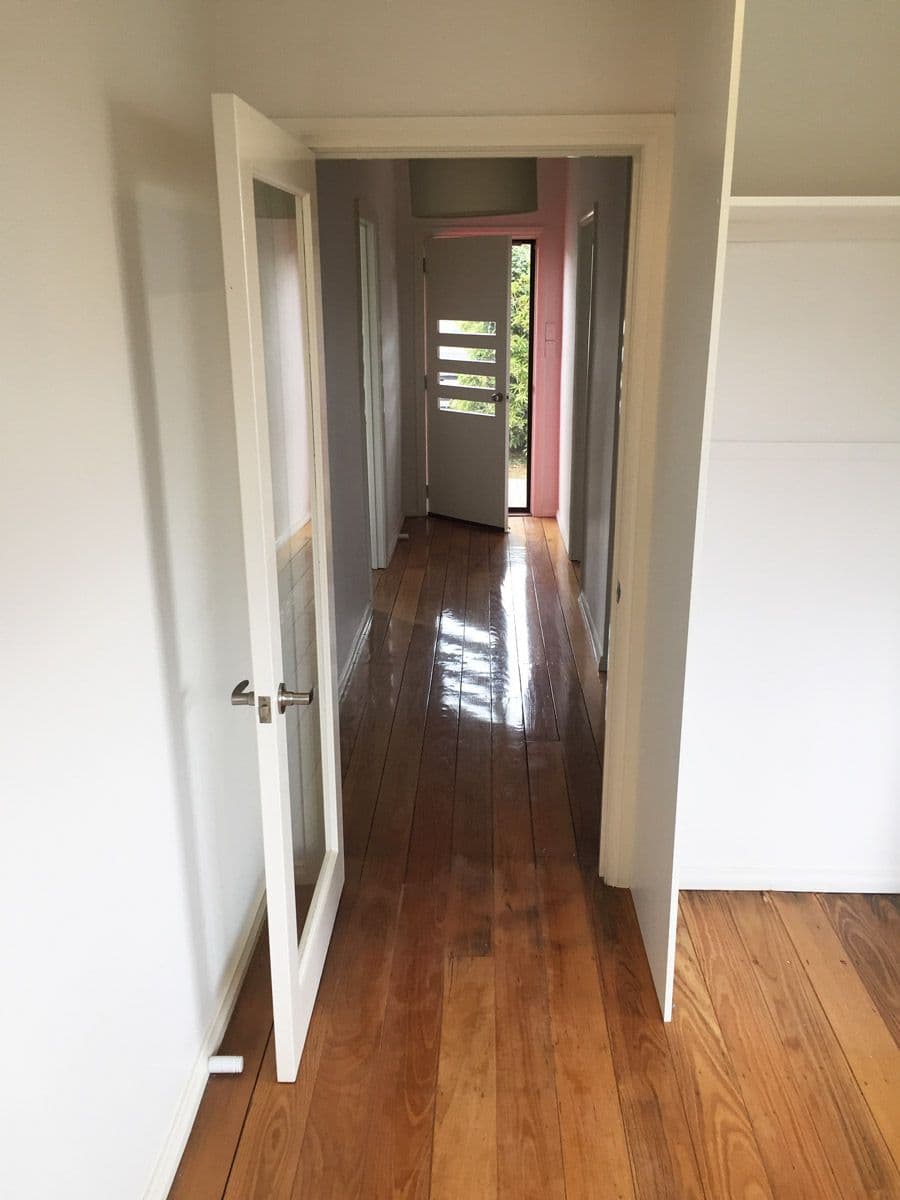 4 Ruth Street, Golden Square VIC 3555, Golden Square - Thumbnail 4