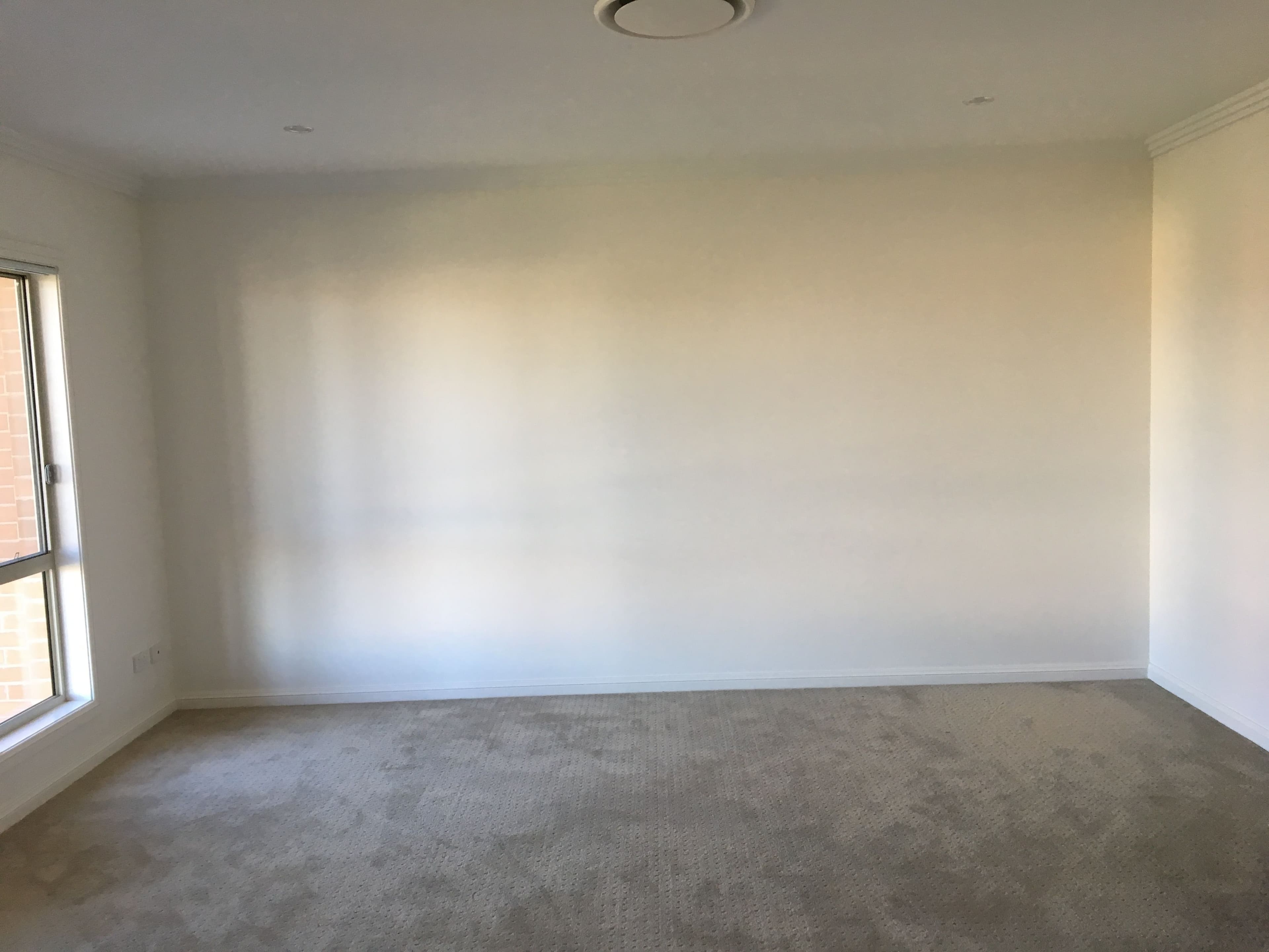 100 Hillam Drive, Griffith - Thumbnail 7