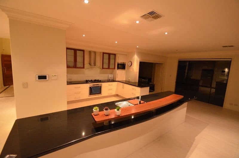 143 Sir Bruce Small Boulevard, BENOWA WATERS QLD 4217, Benowa - Thumbnail 3