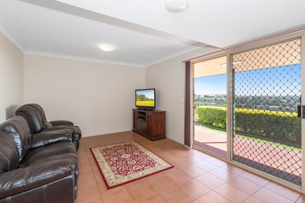 37 Lochlomond Drive, Banora Point NSW 2486, Banora Point - Thumbnail 5