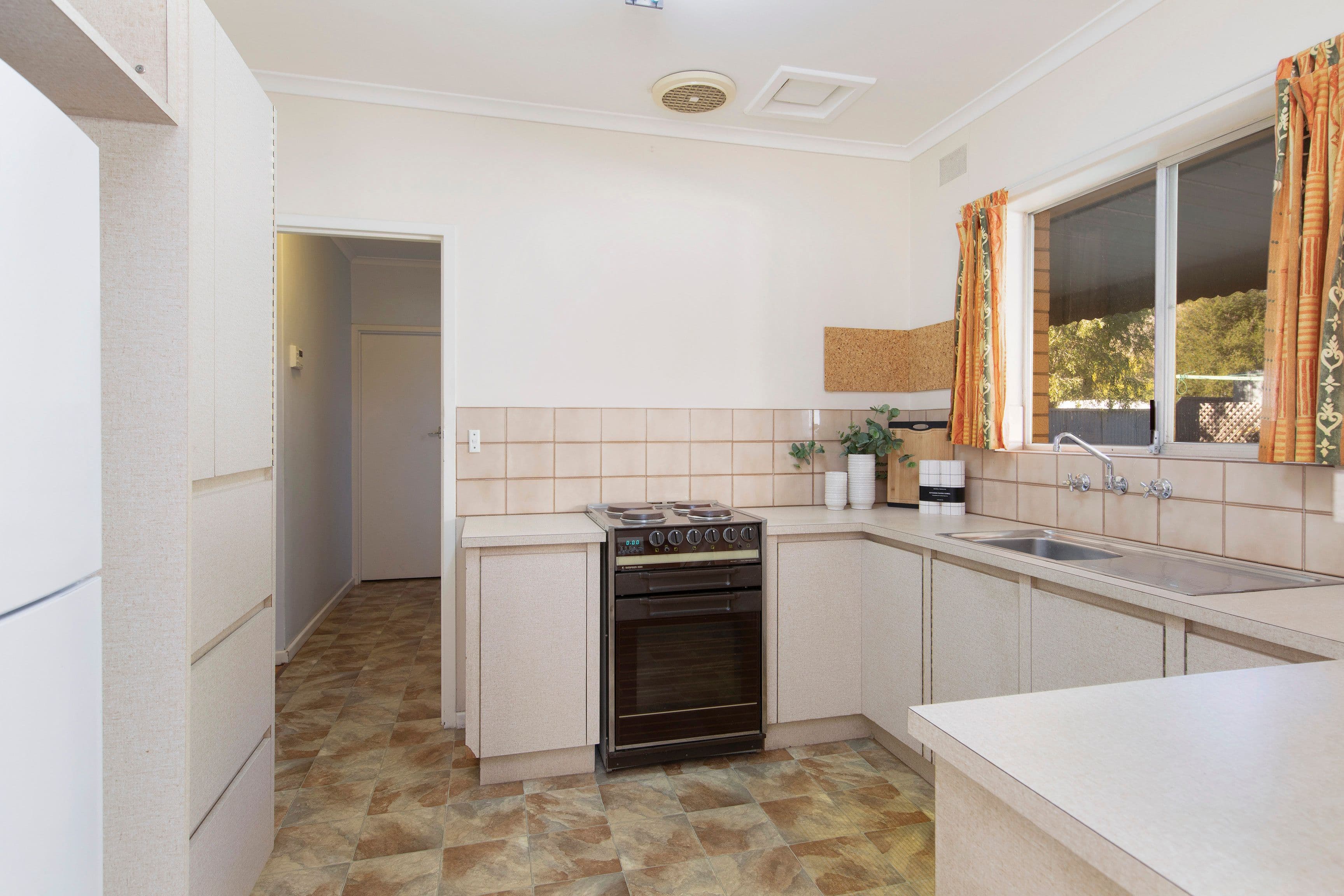 19 Fourteenth Street, Gawler South SA 5118, Gawler South - Thumbnail 5