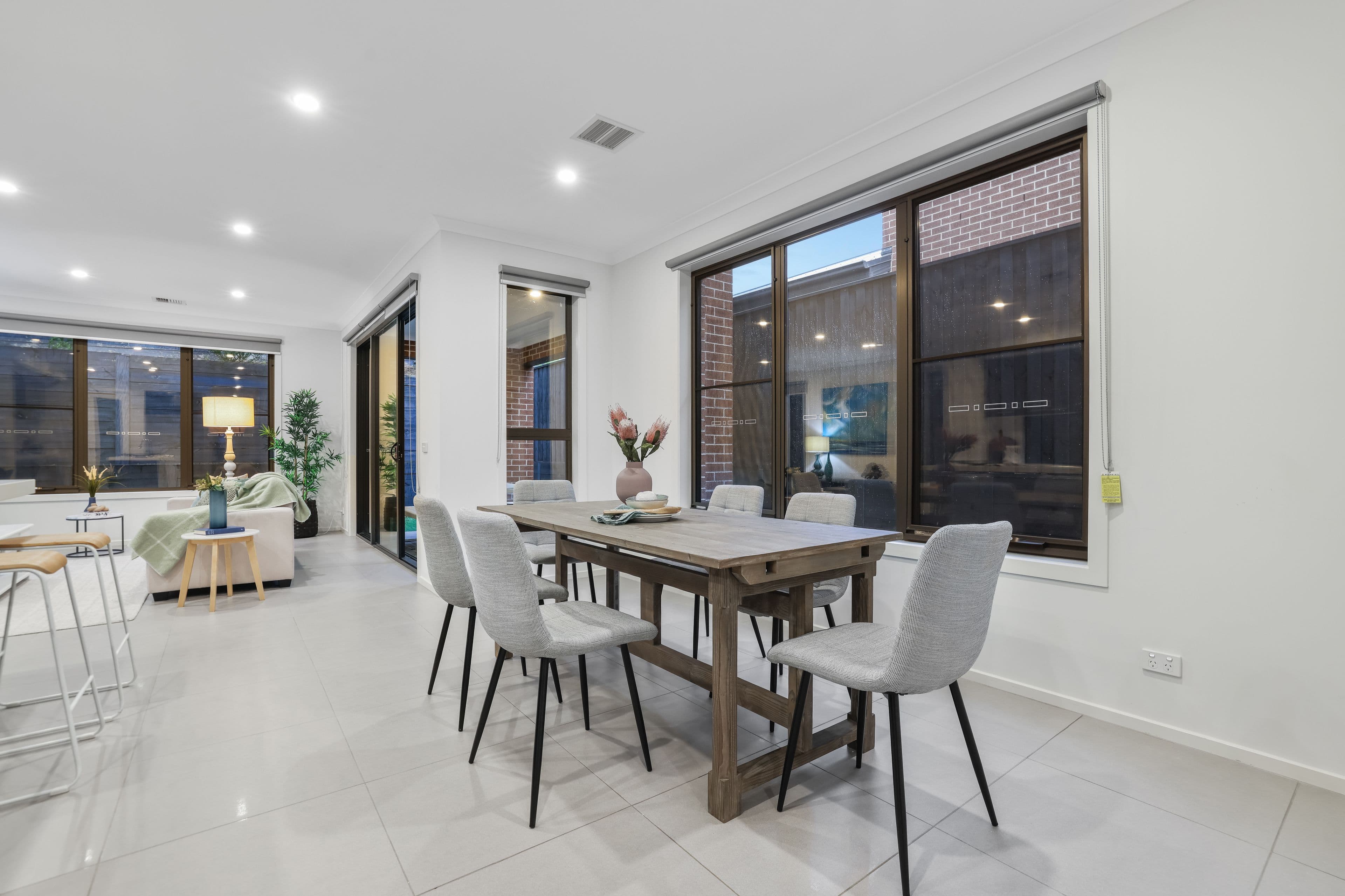 31 Eminence Way, Wantirna South VIC 3152, Wantirna South - Thumbnail 5