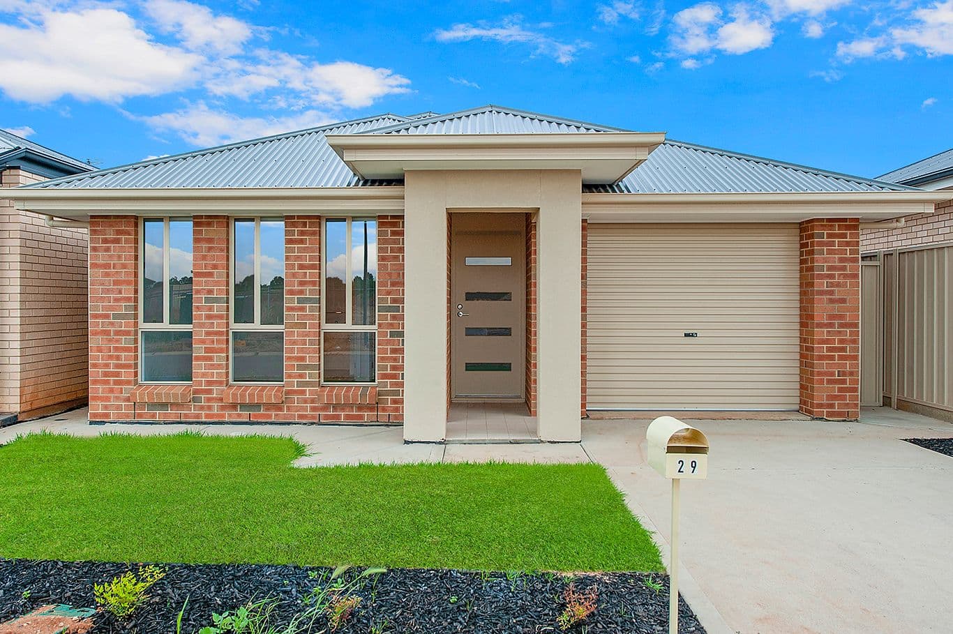 29 Geoff Road, Munno Para West SA 5115, Munno Para West - Image 1