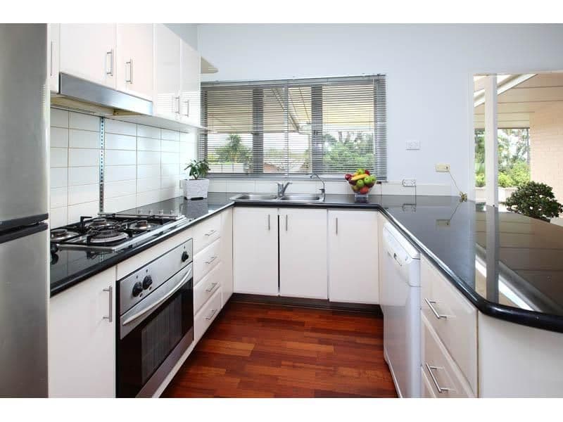 20 Gleneagle, KENMORE QLD 4069, Kenmore - Thumbnail 3