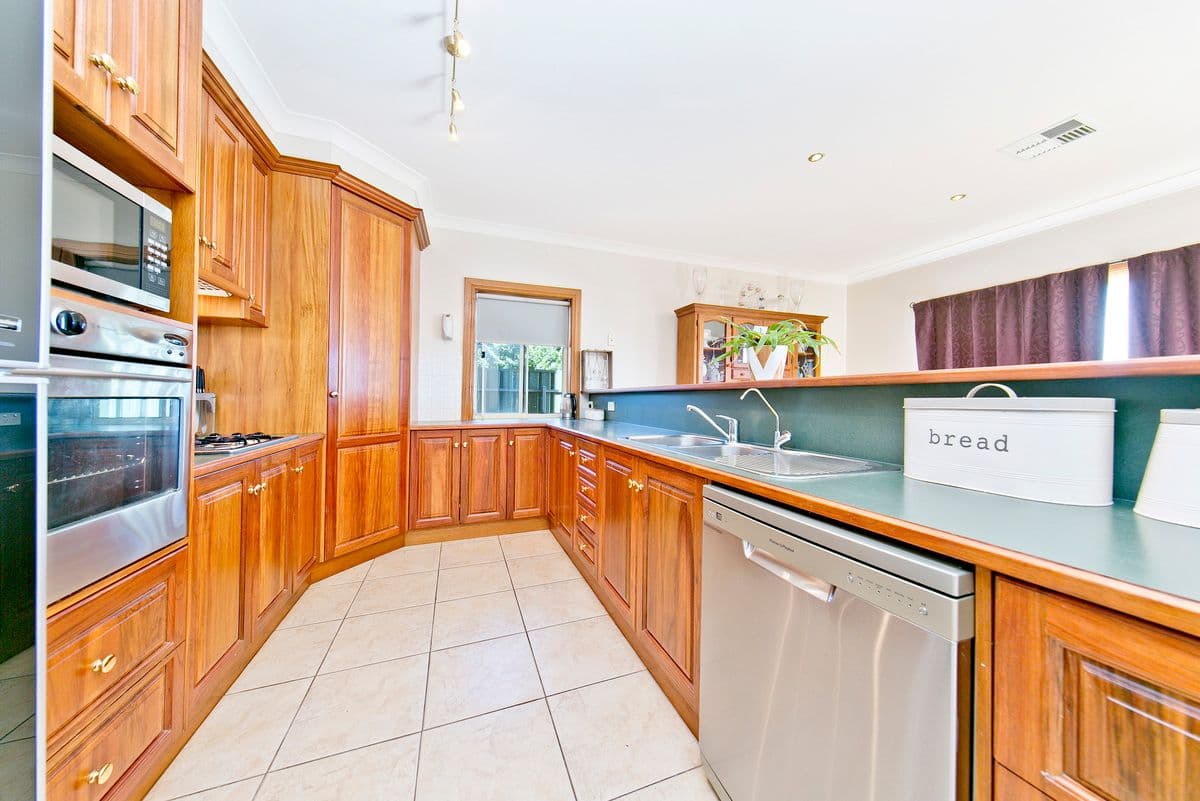 16 Oaklands Circuit, Hewett SA 5118, Hewett - Thumbnail 7
