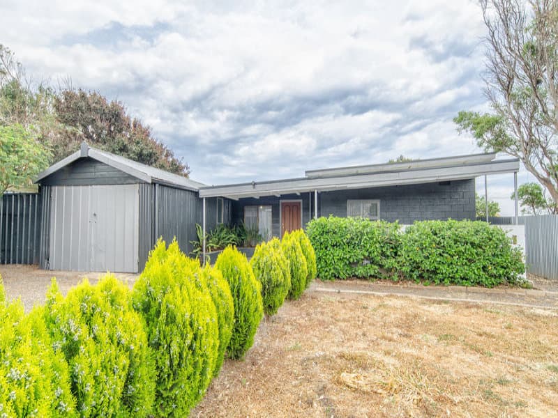 34 Wellington Avenue, Sellicks Beach - Image 1