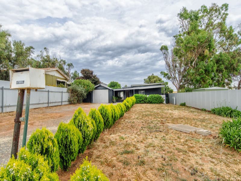 34 Wellington Avenue, Sellicks Beach - Thumbnail 2