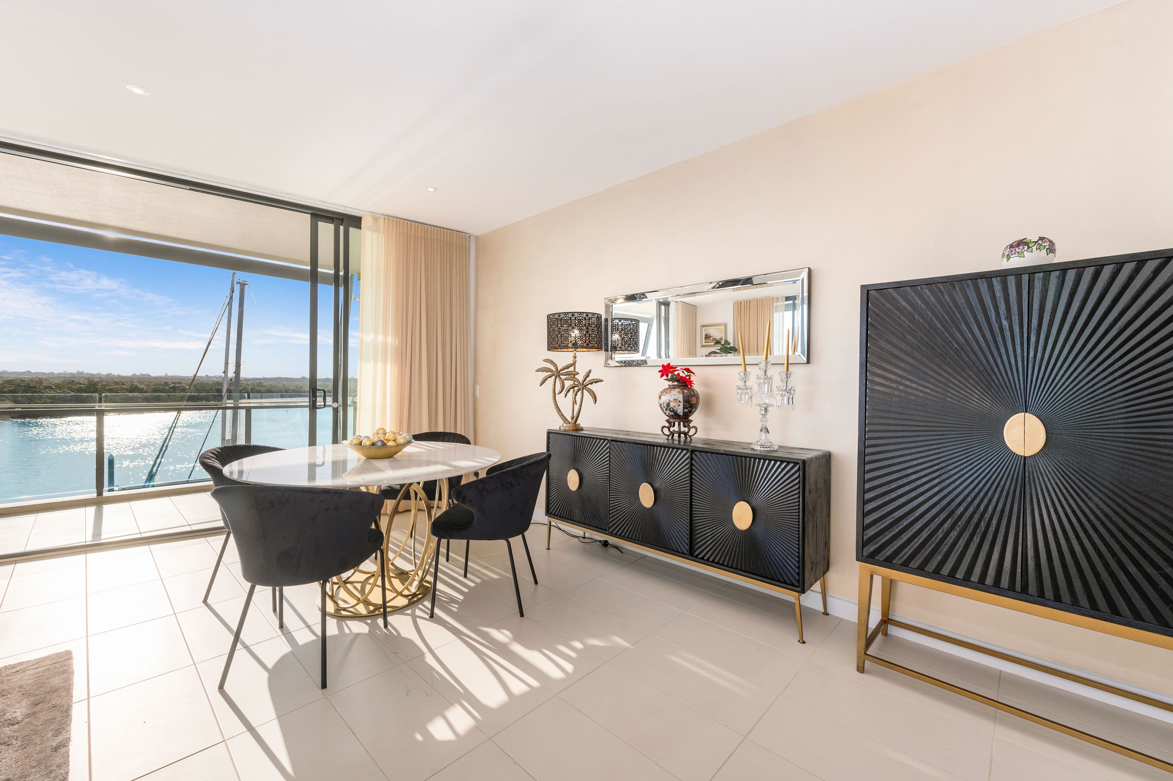 4 Marina Promenade, Paradise Point QLD 4216, Paradise Point - Thumbnail 5