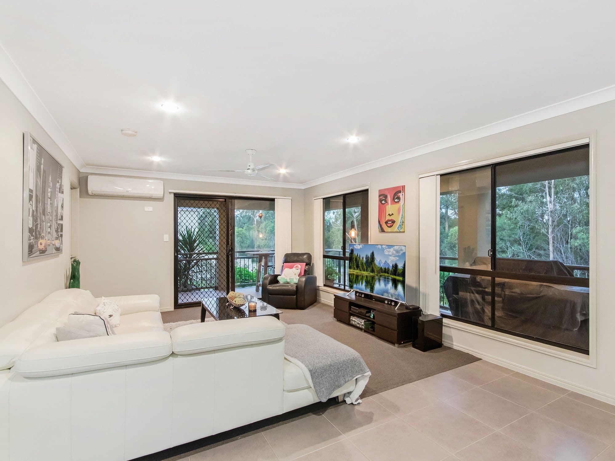 12 Caragh Crescent, Oxenford QLD 4210, Oxenford - Thumbnail 6