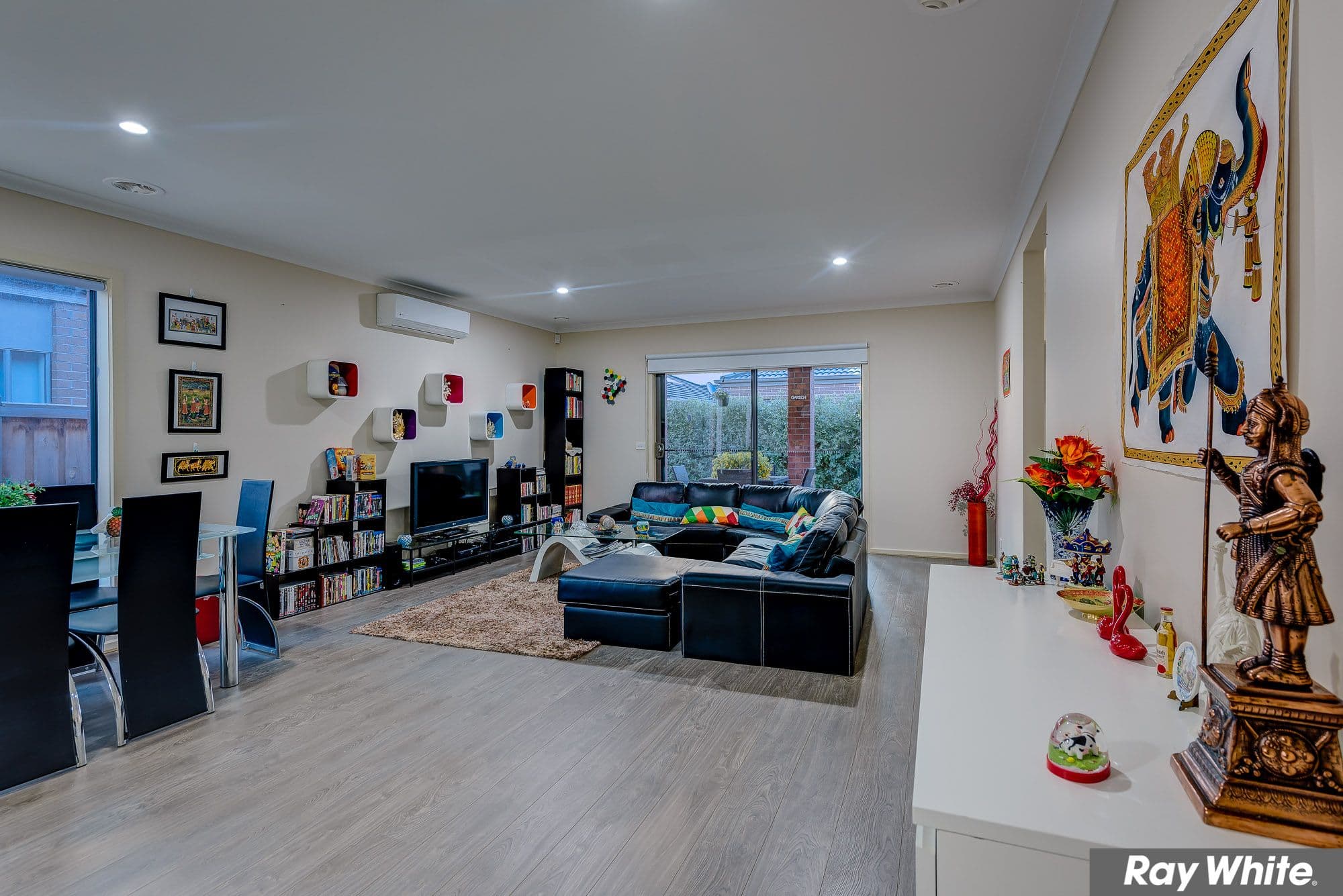 18 Cape Parade, Point Cook VIC 3030, Point Cook - Thumbnail 7