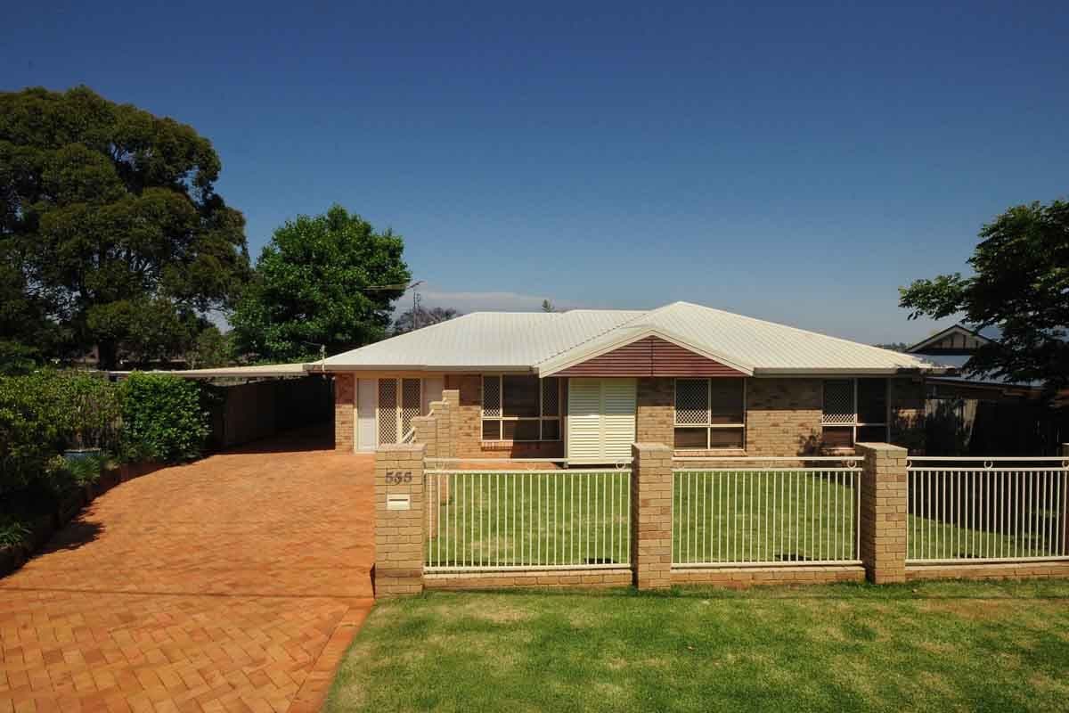 555 Hume Street, KEARNEYS SPRING QLD 4350, Kearneys Spring - Image 1