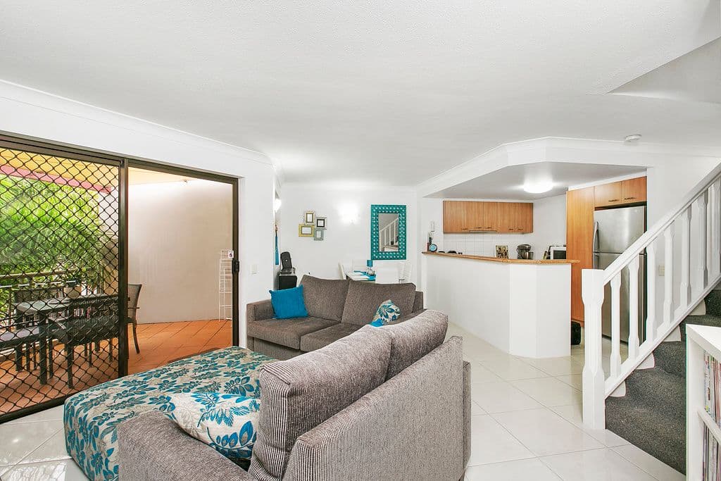5 Fourth Avenue, Burleigh Heads QLD 4220, Burleigh Heads - Thumbnail 8