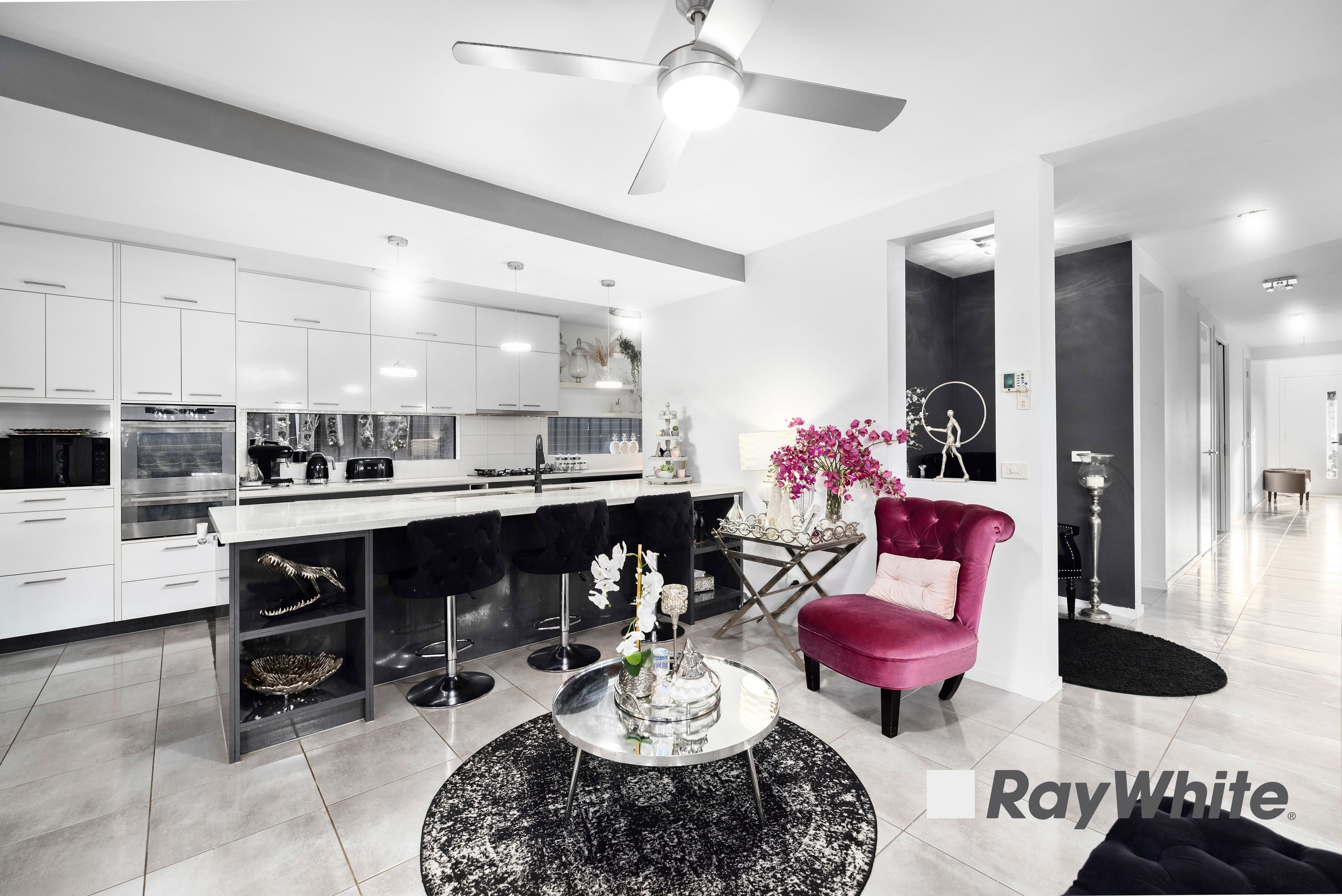 19 Calabrese Circuit, Clyde North VIC 3978, Clyde North - Thumbnail 6