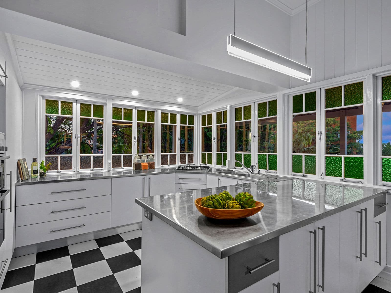 24 Walker Avenue, Teneriffe QLD 4005, Teneriffe - Thumbnail 3