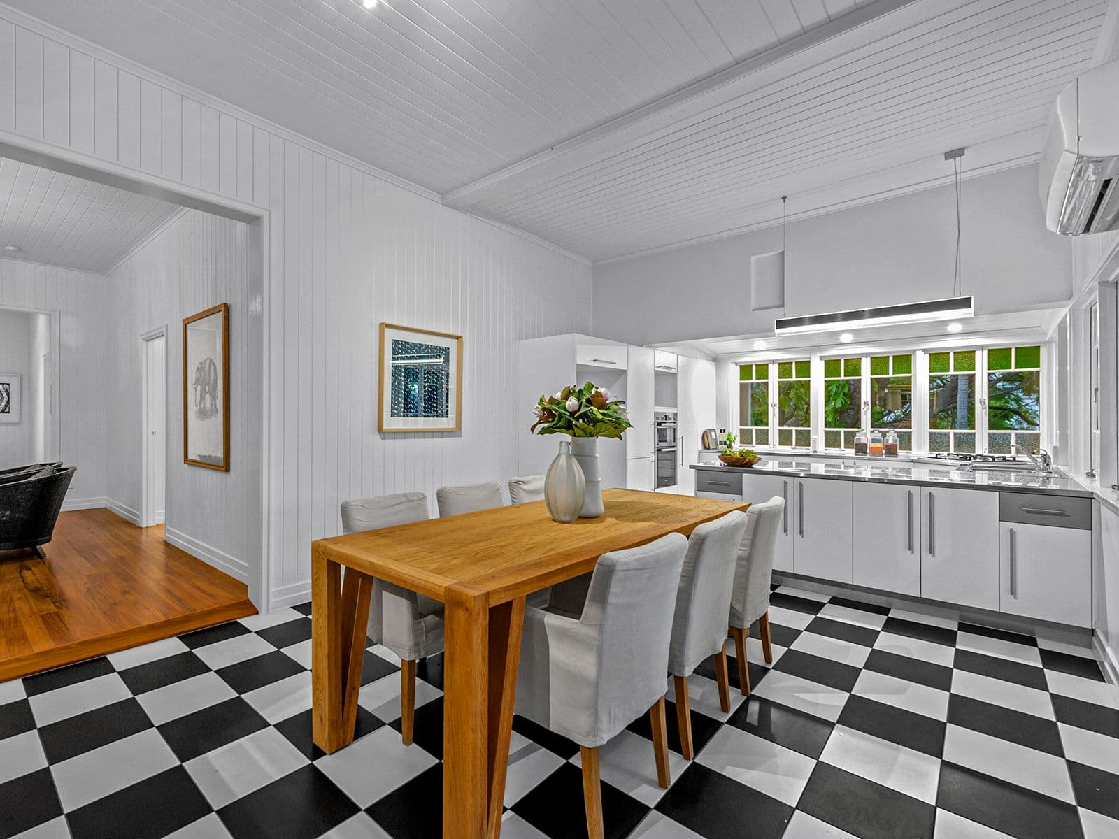 24 Walker Avenue, Teneriffe QLD 4005, Teneriffe - Thumbnail 4