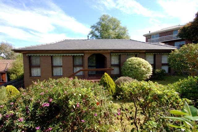 3 Bunyarra Court, GREENSBOROUGH VIC 3088, Greensborough - Thumbnail 2