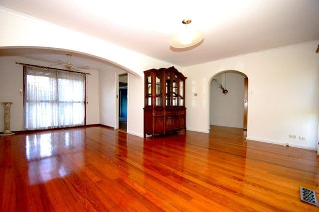 3 Bunyarra Court, GREENSBOROUGH VIC 3088, Greensborough - Thumbnail 4
