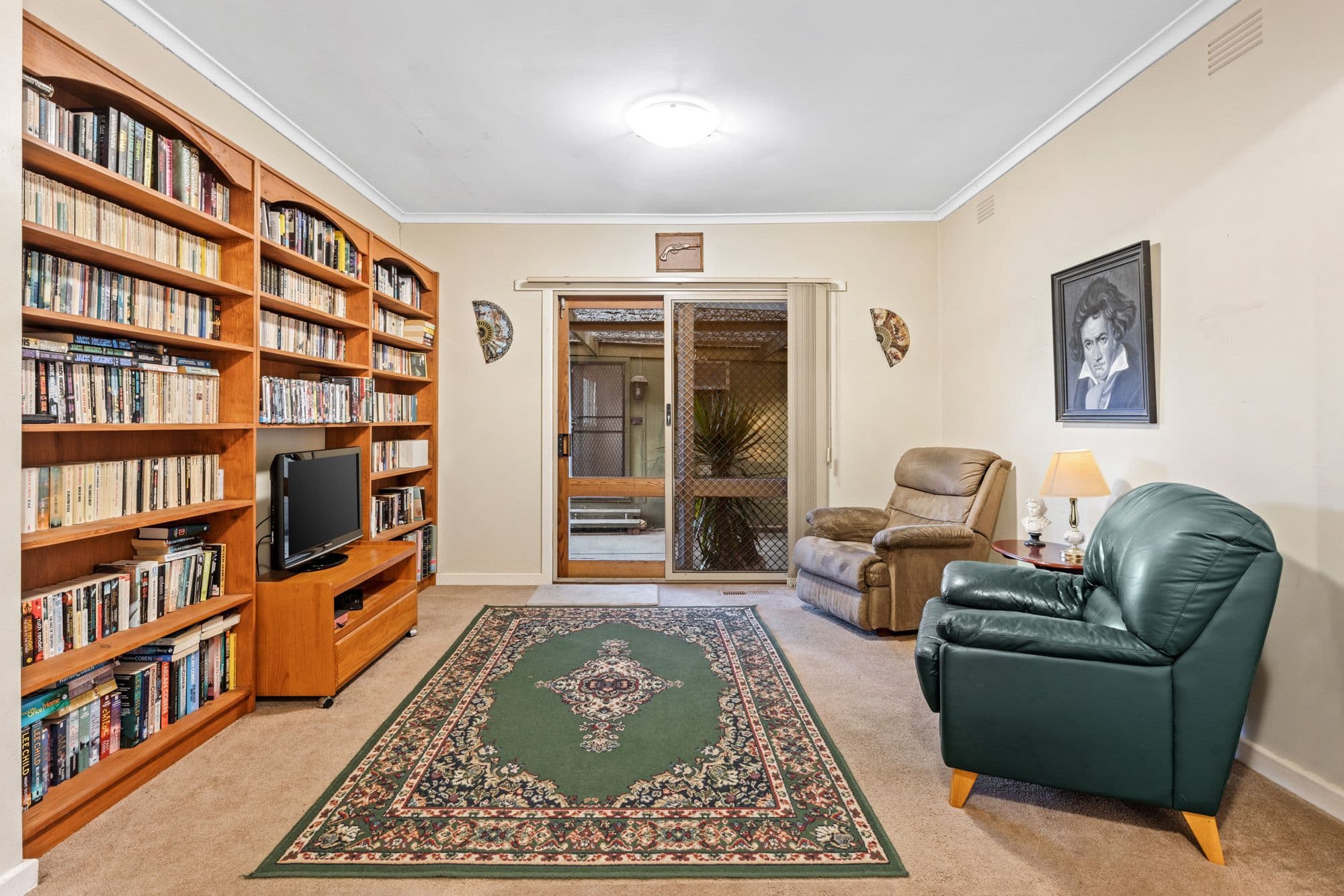 7 Christina Street, Burwood VIC 3125, Burwood - Thumbnail 4