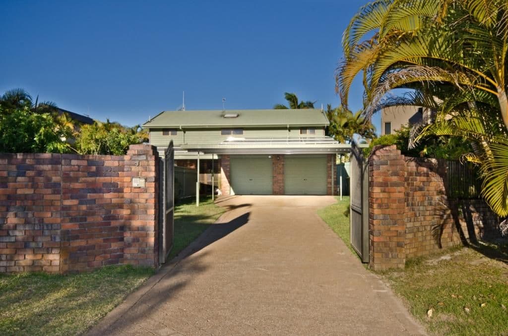 21 Inga Avenue, BUNDALL QLD 4217, Bundall - Thumbnail 8