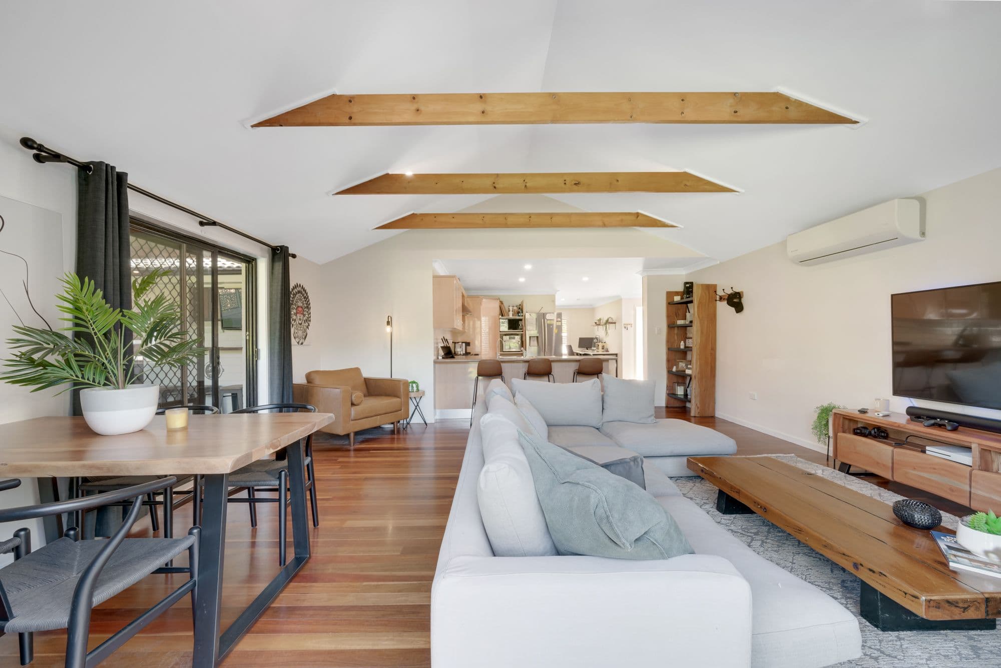 49 Lancaster Parade, Bateau Bay NSW 2261, Bateau Bay - Image 1