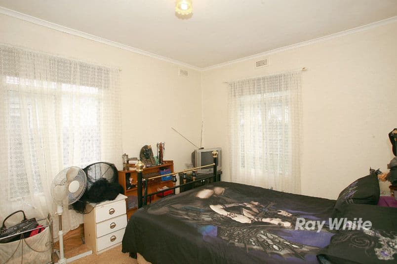 26 Lexton Avenue, DANDENONG VIC 3175, Dandenong - Thumbnail 8