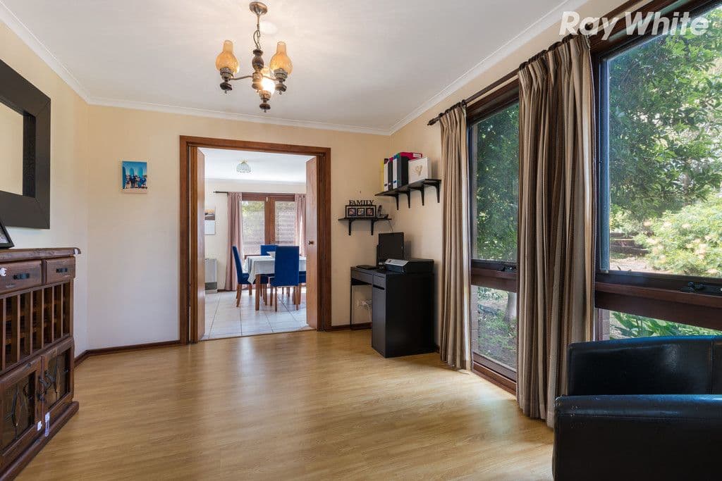 1 Gum Court, Knoxfield VIC 3180, Knoxfield - Thumbnail 5