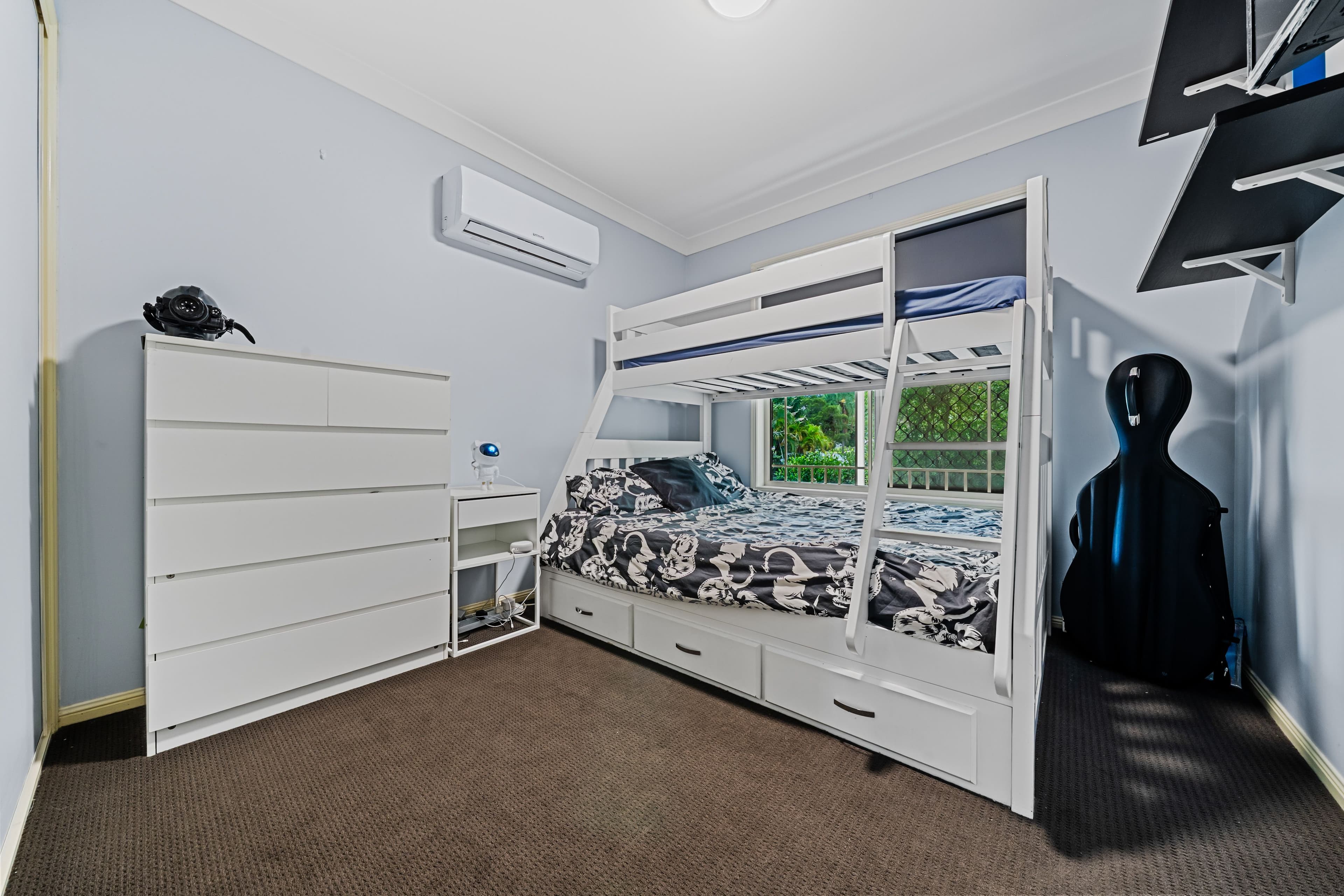 28 Avonmore Street, Edens Landing QLD 4207, Edens Landing - Thumbnail 7