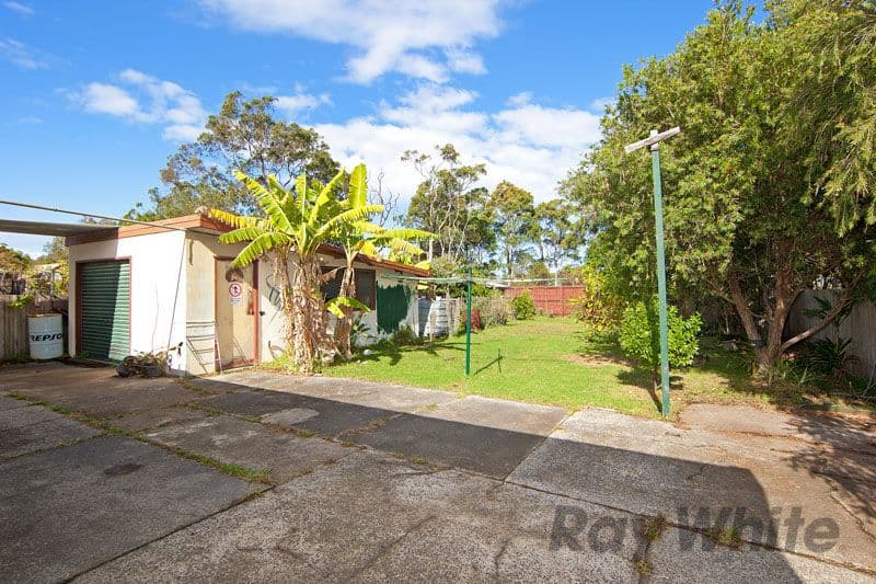 62 Chelmsford Road, LAKE HAVEN NSW 2263, Lake Haven - Thumbnail 3