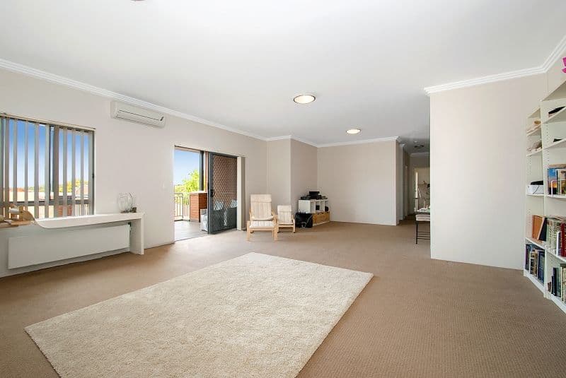 9 Stuart Street, HELENSBURGH NSW 2508, Helensburgh - Thumbnail 3