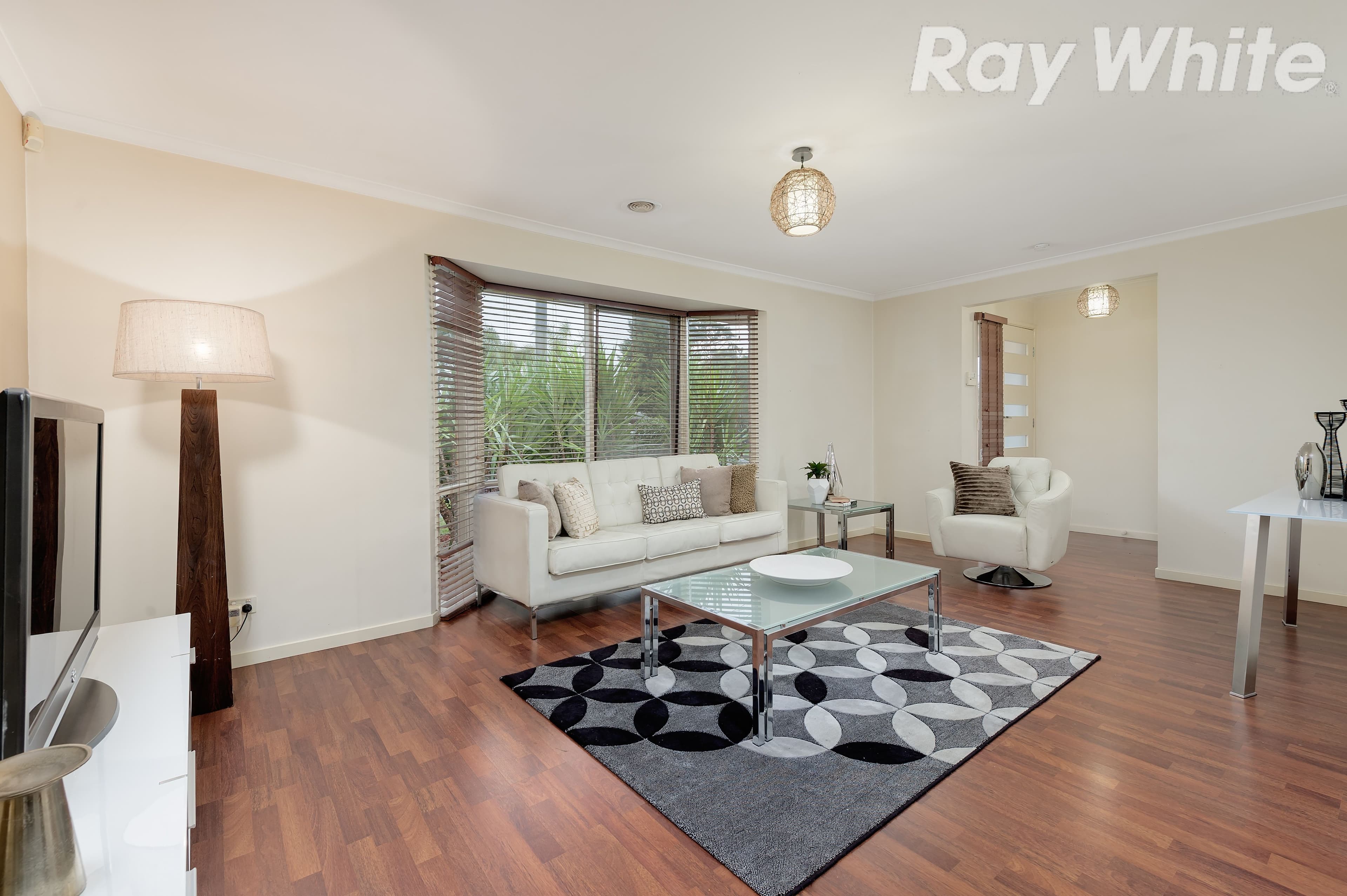13 Coronet Close, Epping VIC 3076, Epping - Thumbnail 2