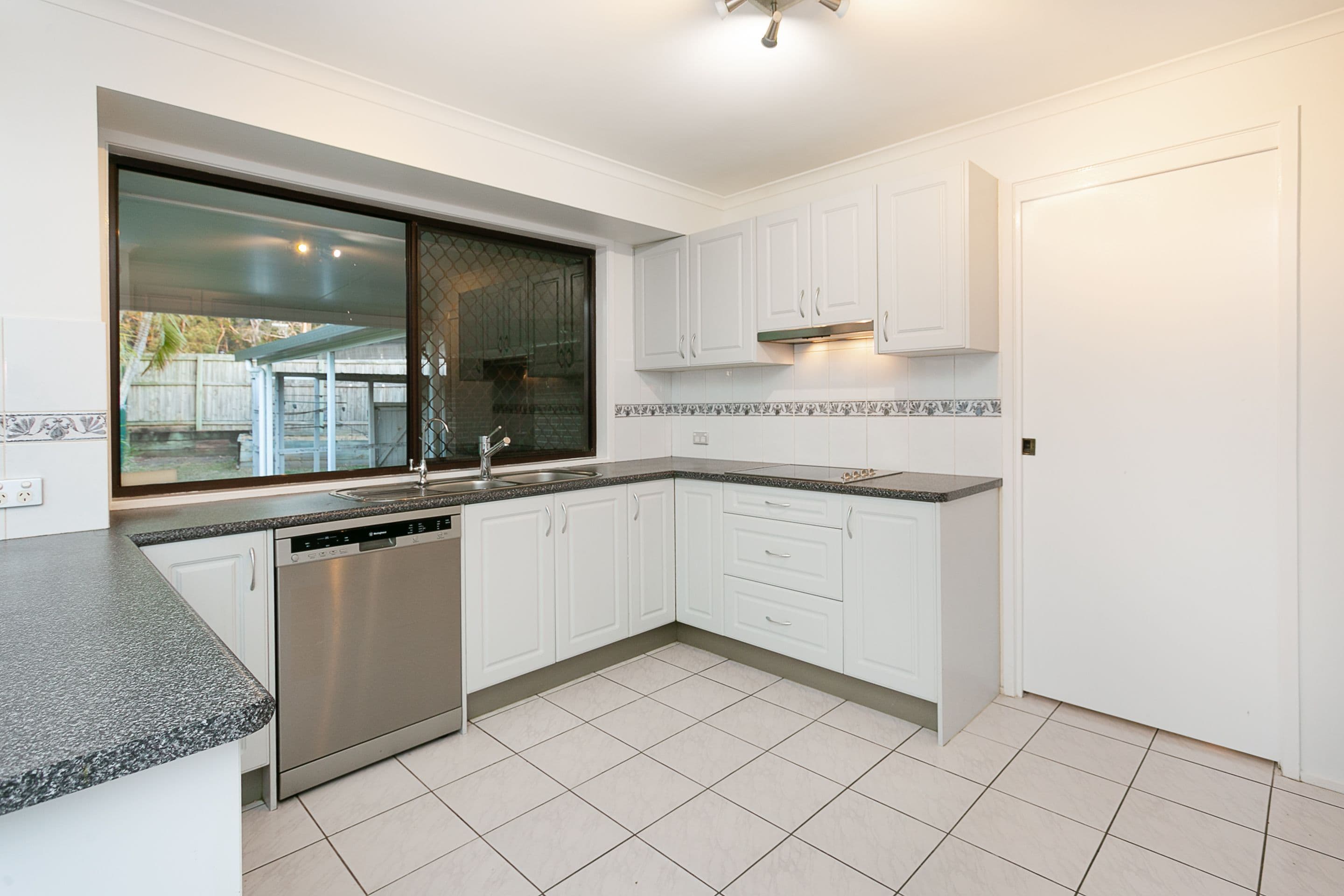 10 Gardenia Court, Camira QLD 4300, Camira - Thumbnail 4