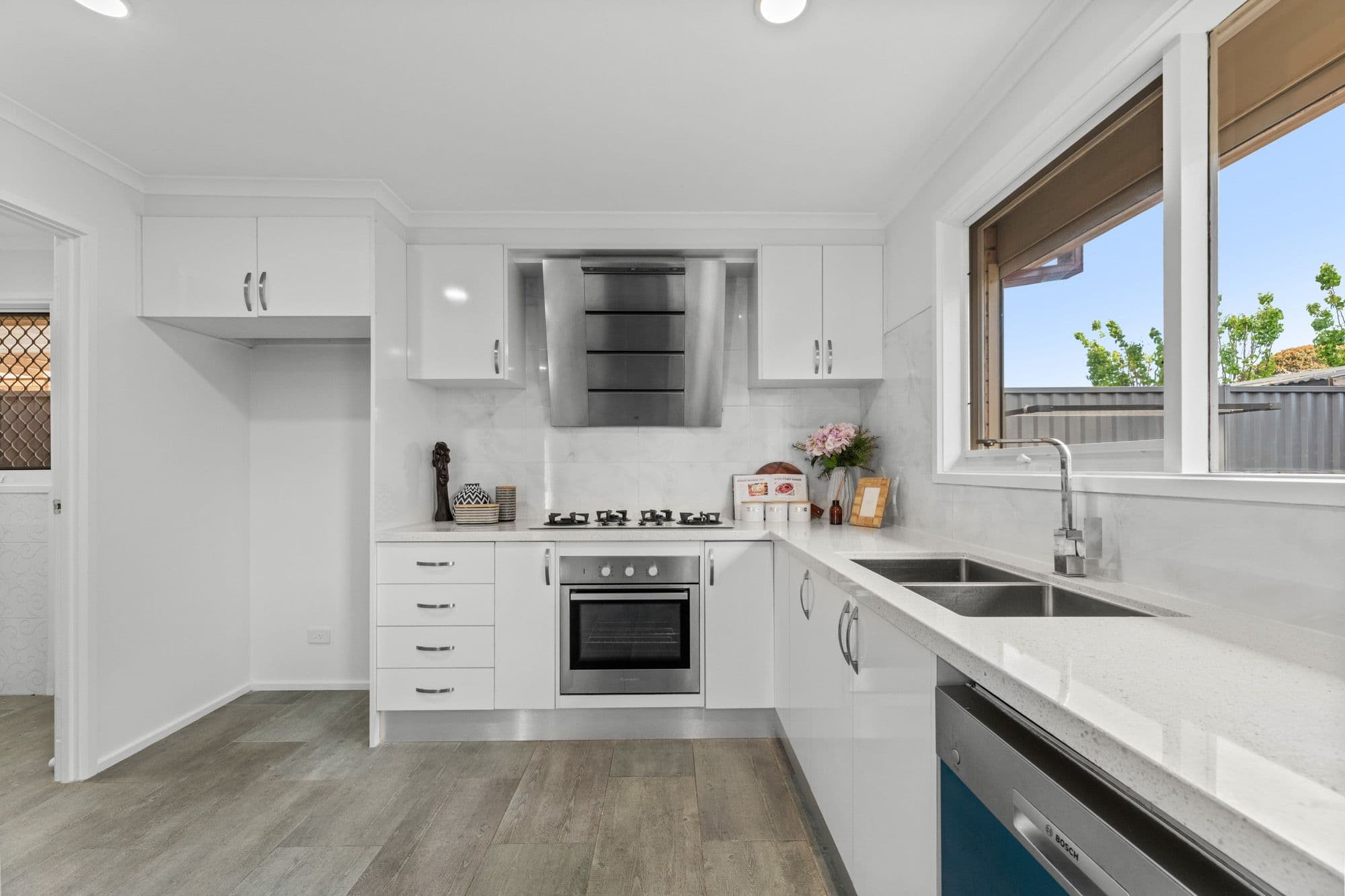 29 Bushland Avenue, Clarinda VIC 3169, Clarinda - Thumbnail 3