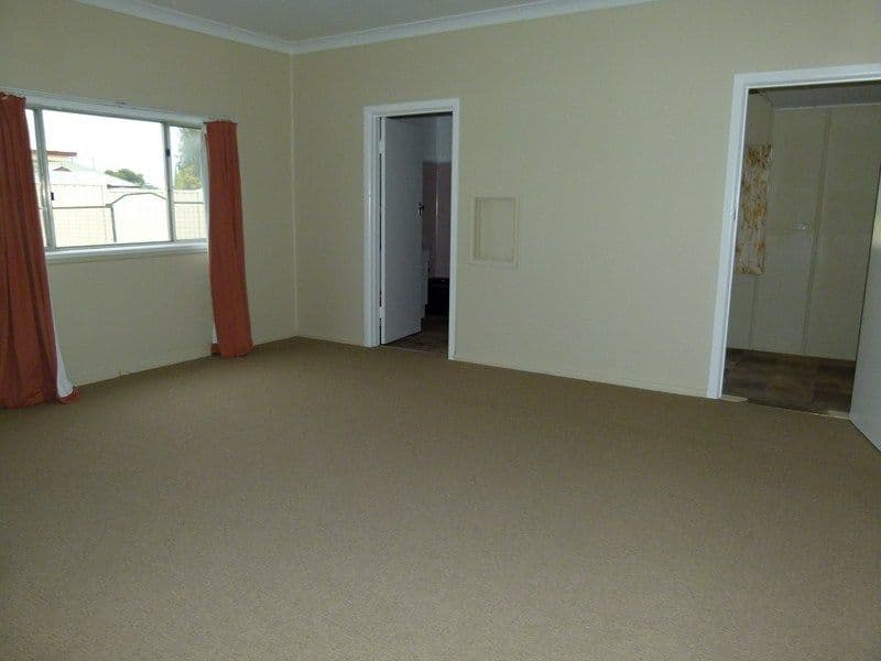 40 Grenfell Street, FORBES NSW 2871, Forbes - Thumbnail 2