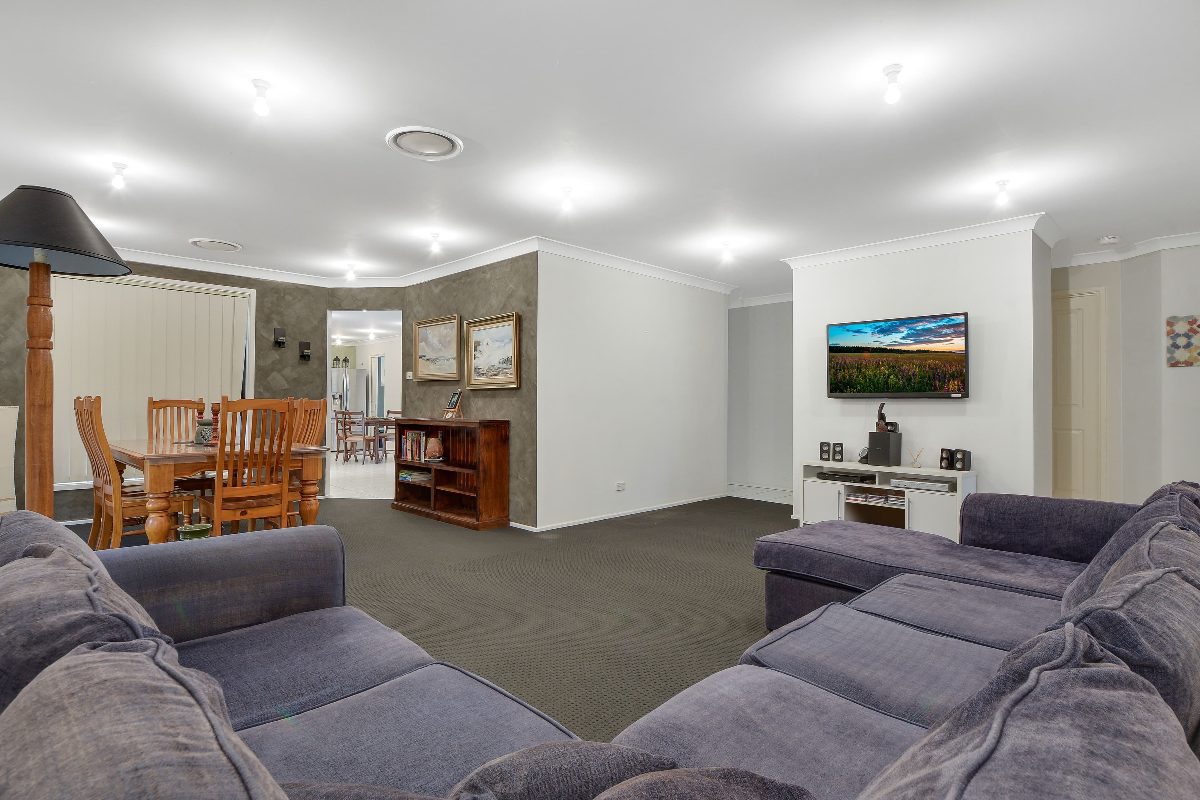 4 Gibbs Place, St Helens Park - Thumbnail 2