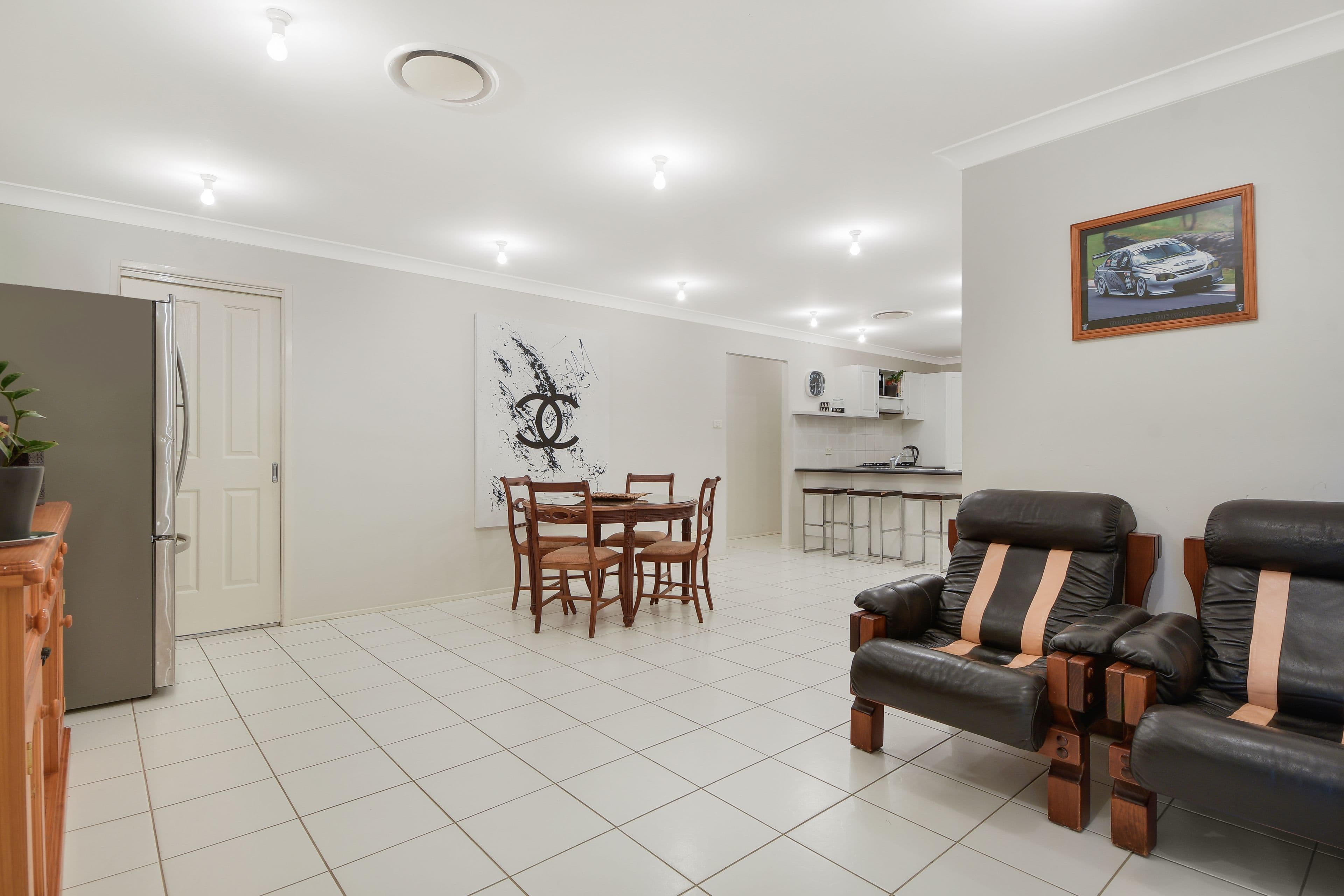 4 Gibbs Place, St Helens Park - Thumbnail 4
