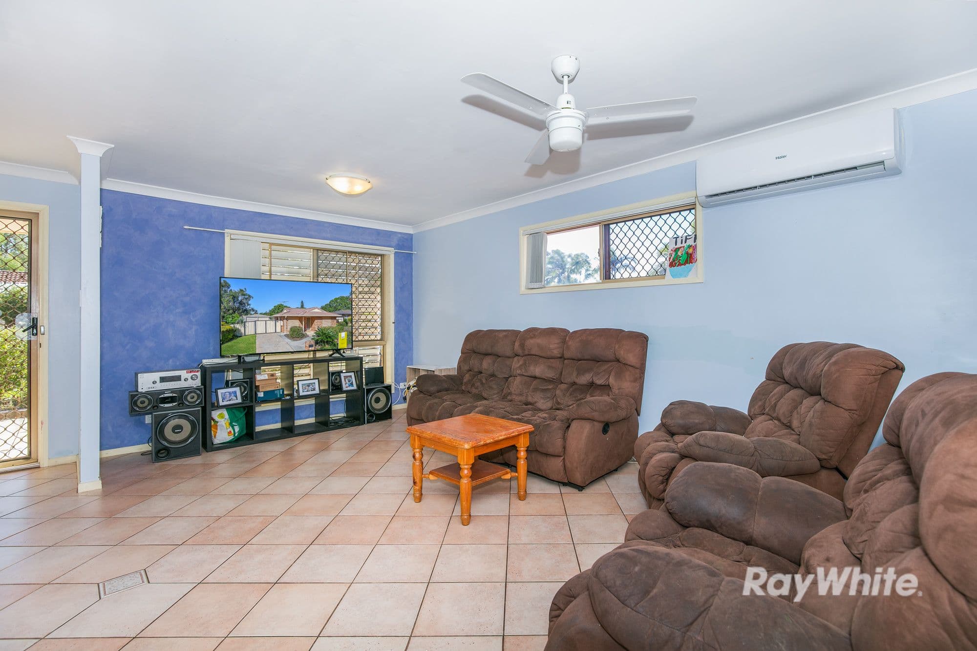 18 Calder Court, Crestmead QLD 4132, Crestmead - Thumbnail 3