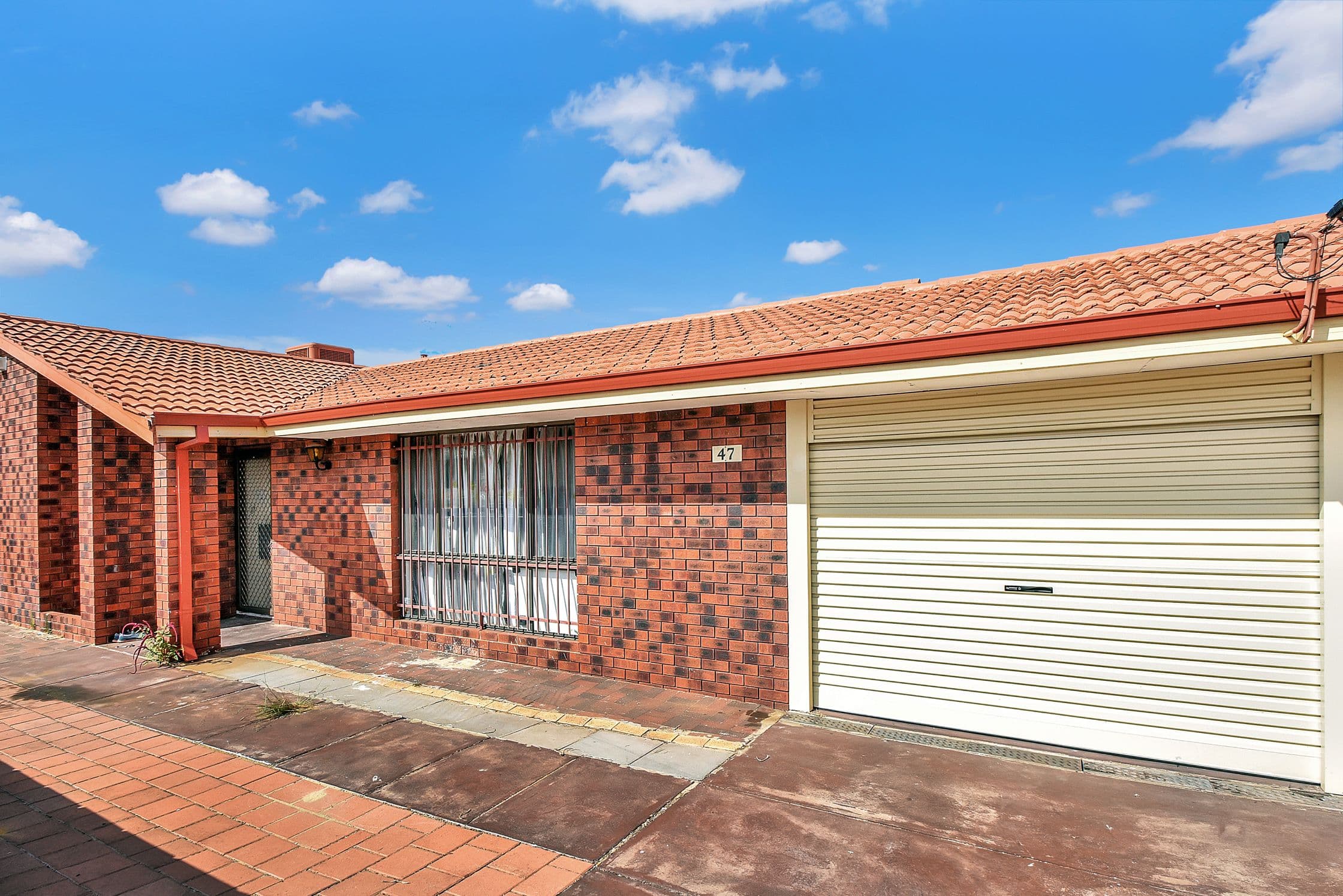 47 Whitworth Avenue, Girrawheen WA 6064, Girrawheen - Image 1