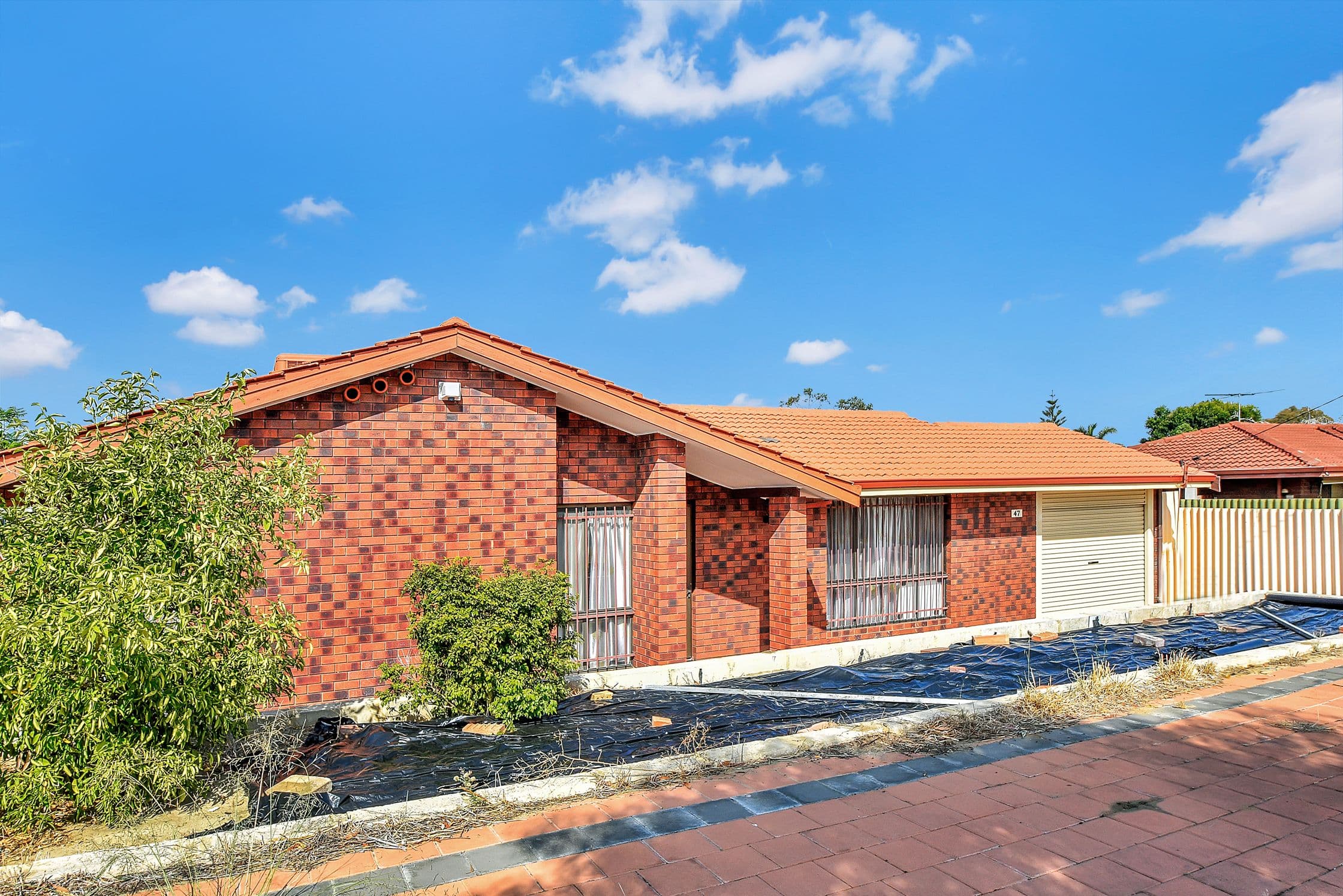 47 Whitworth Avenue, Girrawheen WA 6064, Girrawheen - Thumbnail 3
