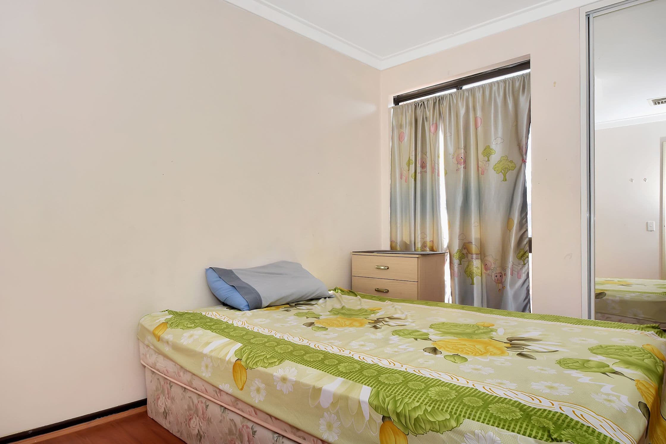 47 Whitworth Avenue, Girrawheen WA 6064, Girrawheen - Thumbnail 7