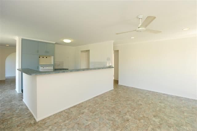2 Fairbairn Place, GLADSTONE QLD 4680, Gladstone - Thumbnail 3