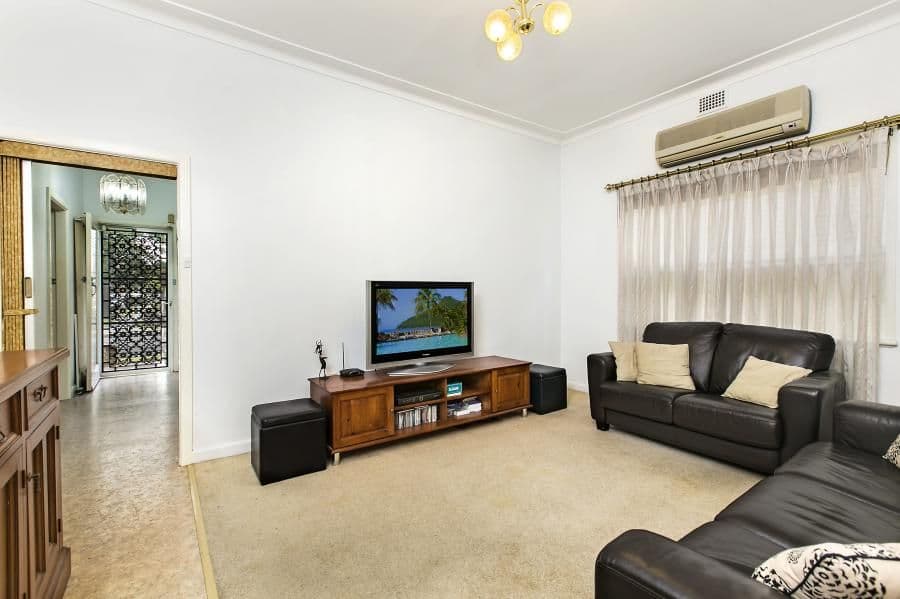 79 Middlemiss Street, MASCOT NSW 2020, Mascot - Thumbnail 2