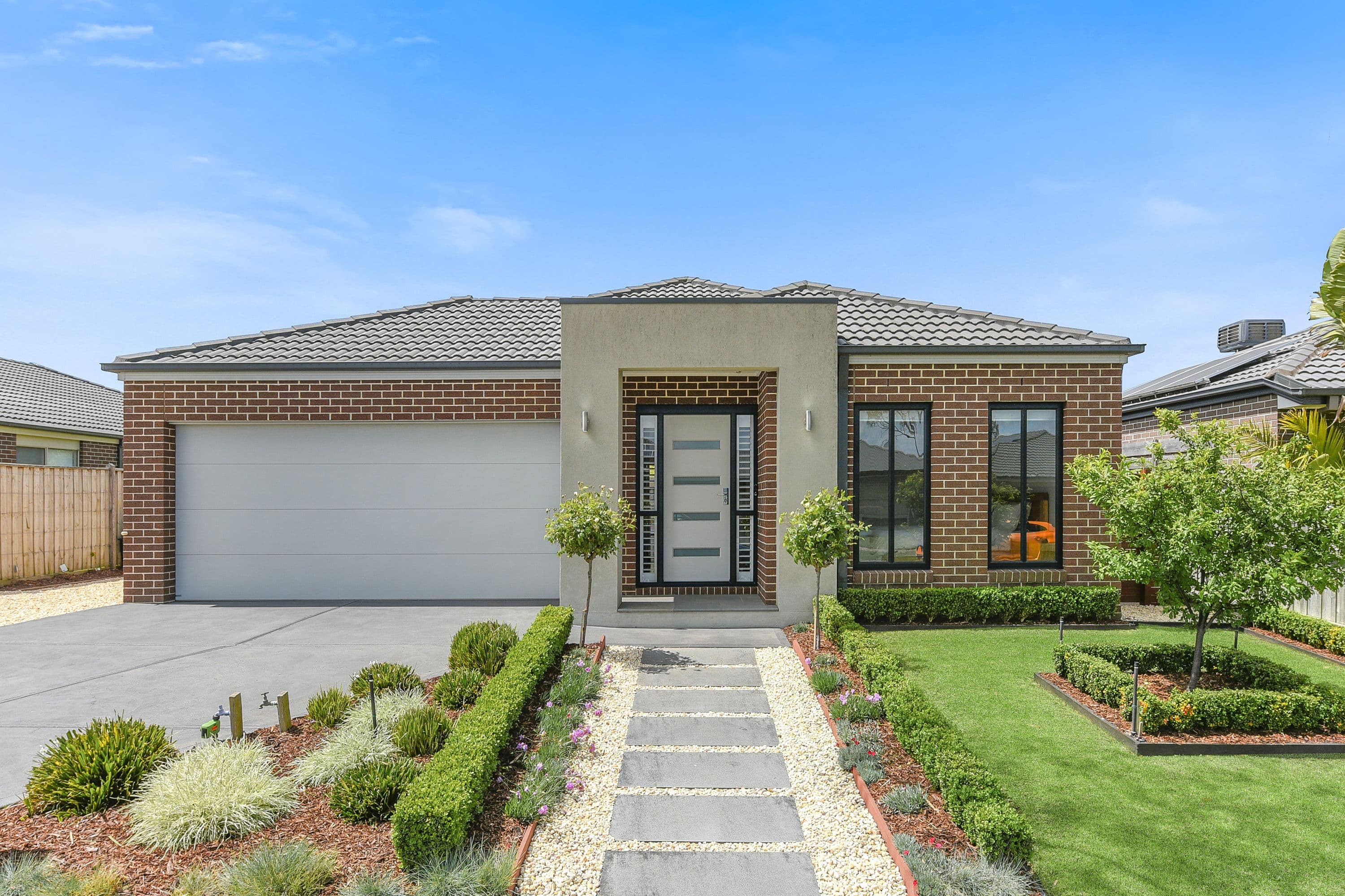 10 Esk Street, Clyde North VIC 3978, Clyde North - Image 1