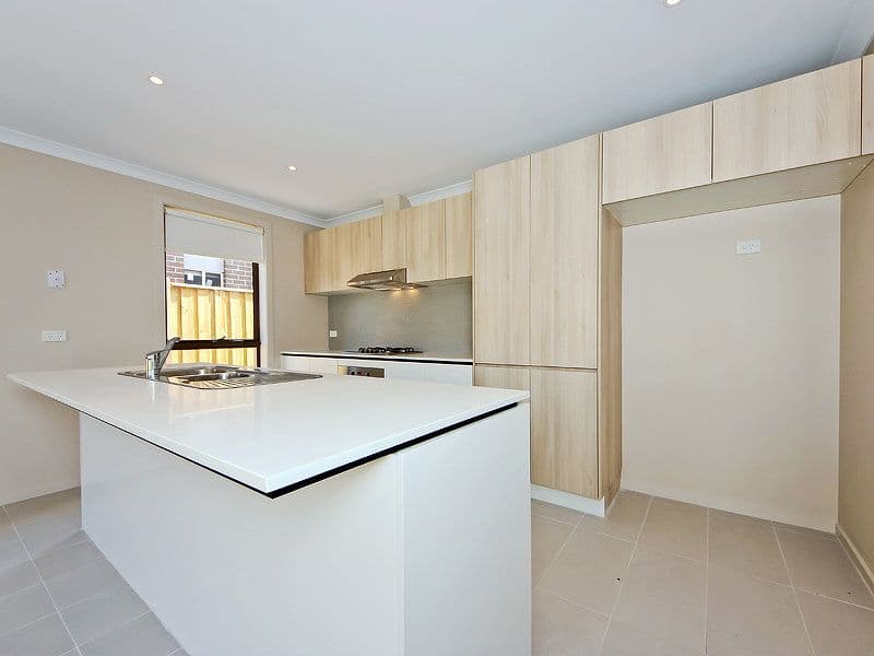 18 Ceratta Crescent, TARNEIT VIC 3029, Tarneit - Thumbnail 5