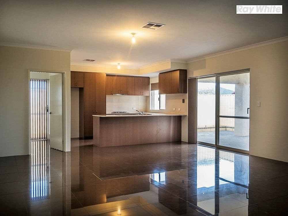 26 Kerrison Parade, Seville Grove WA 6112, Seville Grove - Thumbnail 2