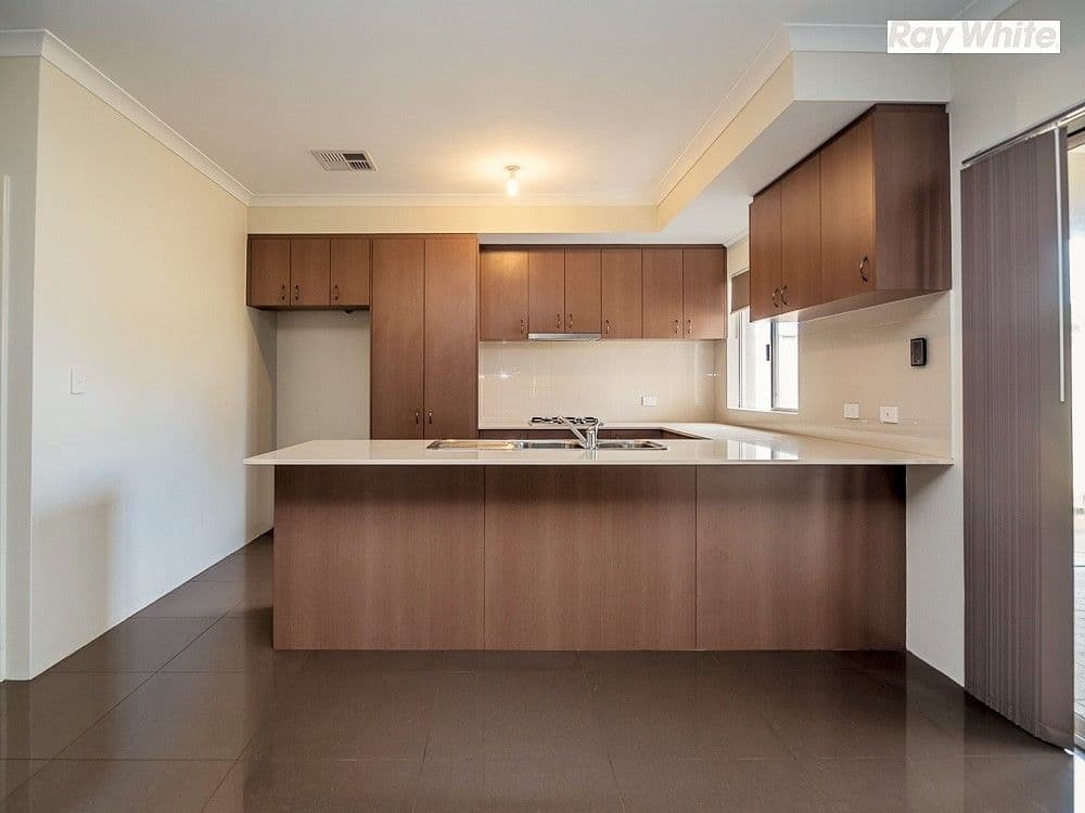26 Kerrison Parade, Seville Grove WA 6112, Seville Grove - Thumbnail 5