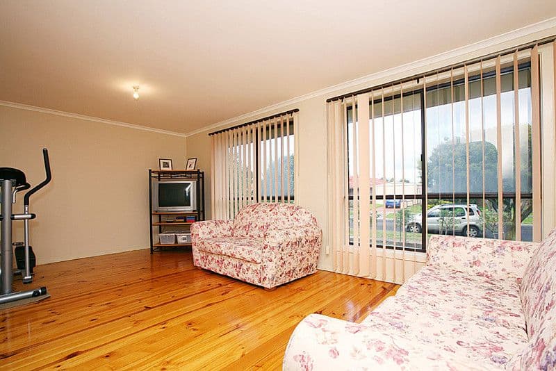 49 Kellaway Crescent, MILL PARK VIC 3082, Mill Park - Thumbnail 8