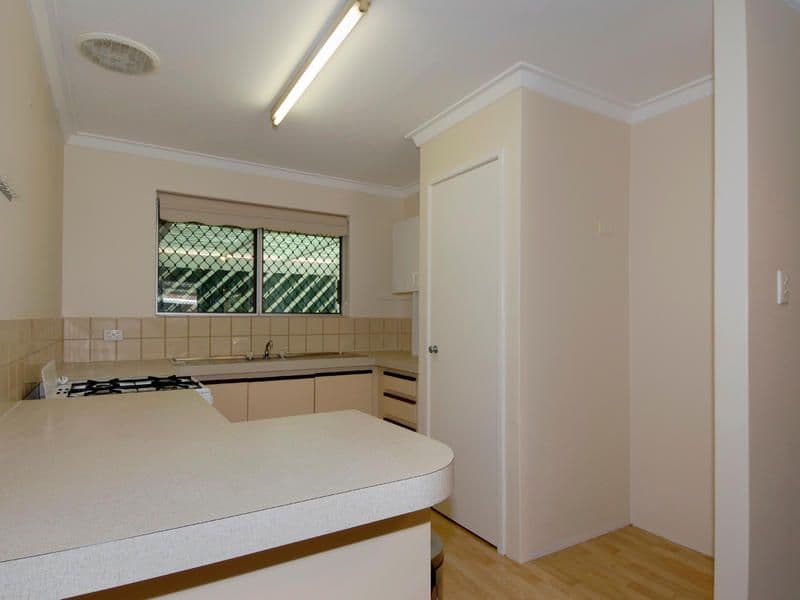 105 Simpson Avenue, ROCKINGHAM WA 6168, Rockingham - Thumbnail 6
