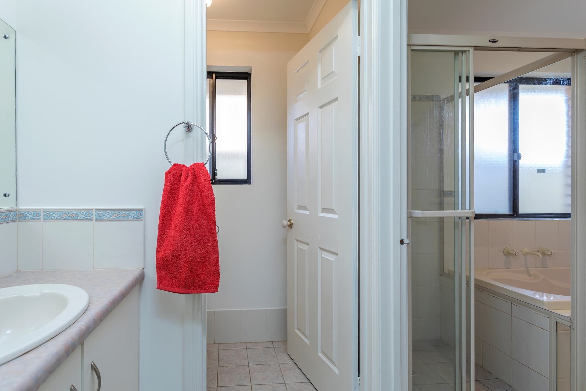 13 Grace Boulevard, Smithfield Plains - Thumbnail 8