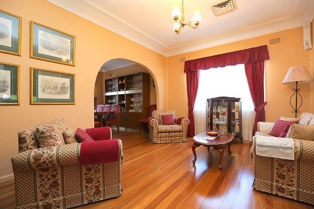 9 Fifth Avenue, CONDELL PARK NSW 2200, Condell Park - Thumbnail 2