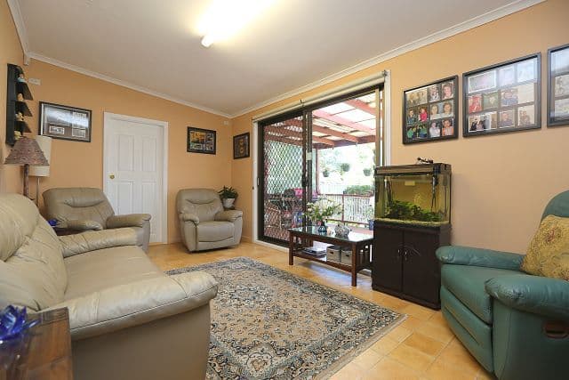 9 Fifth Avenue, CONDELL PARK NSW 2200, Condell Park - Thumbnail 8